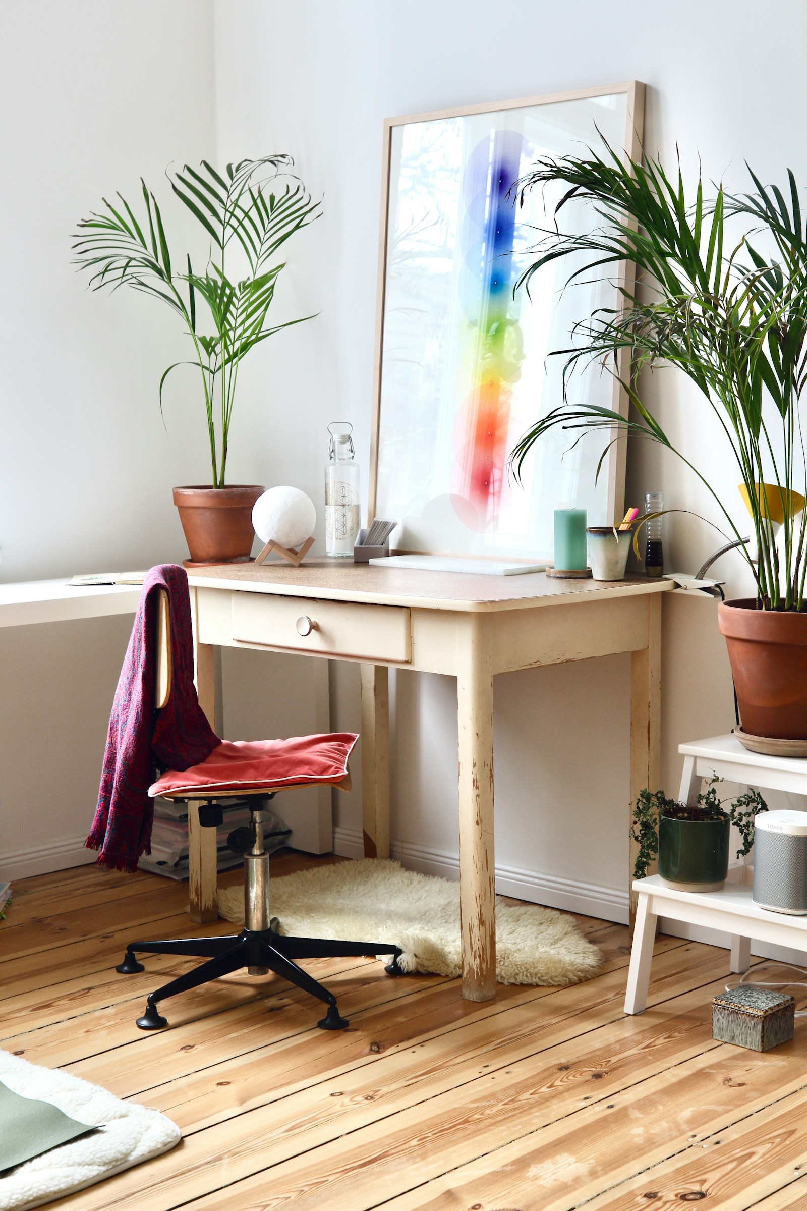 The lmaistudio.com workspace on Hauptstraße in Berlin, desks and natural light